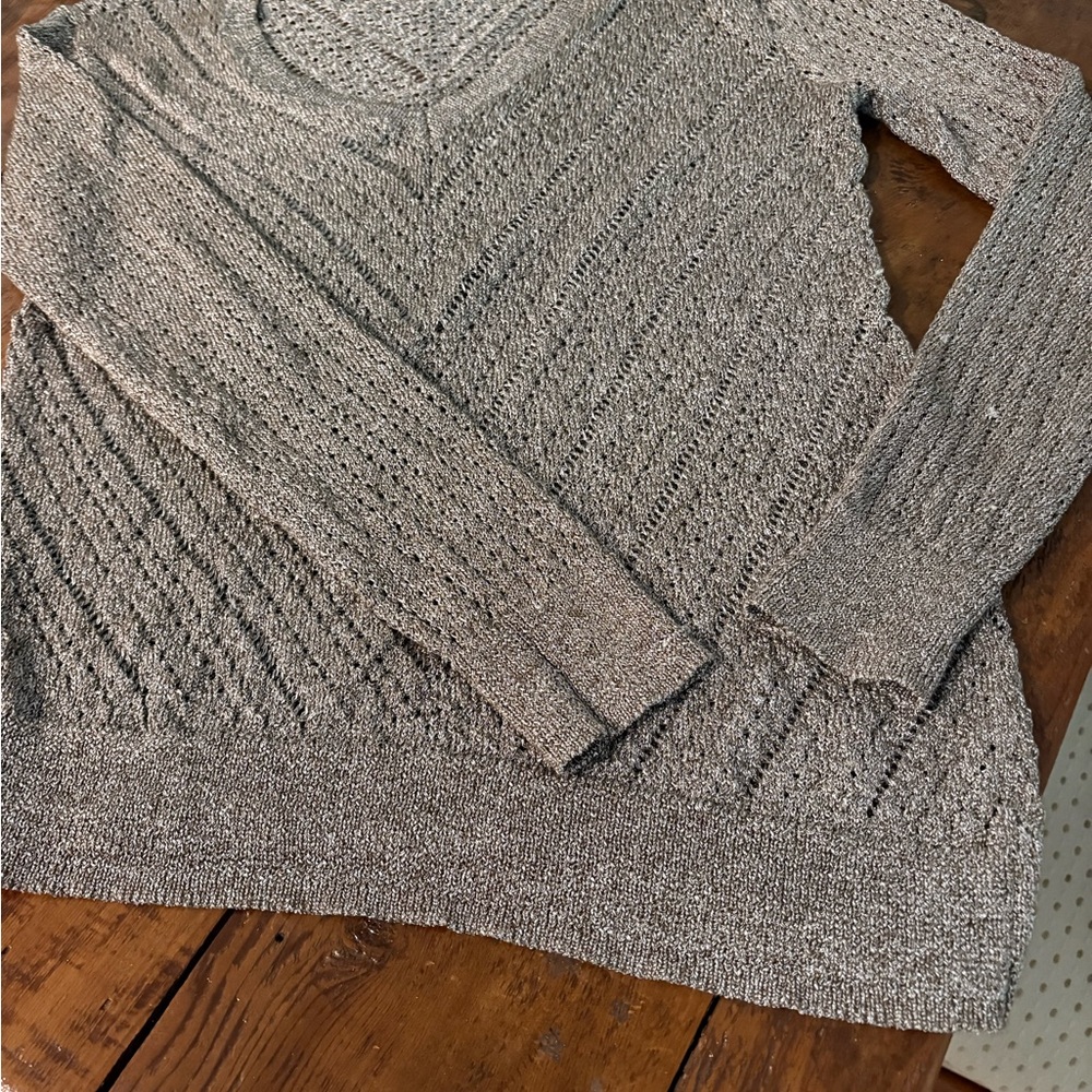 BCBG Light Gray Knit Scoop Neck Sweater